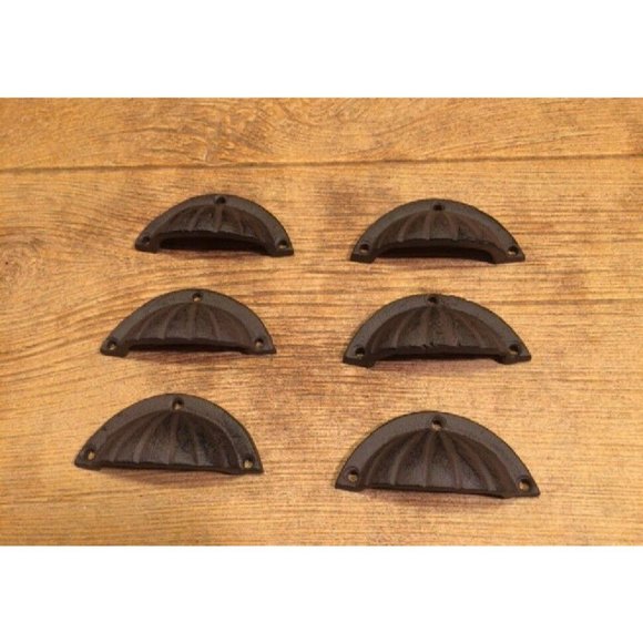 Four Antique Seashell Drawer Pull Cast Iron 0034 - Picture 9 of 12